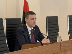 С улиц Энгельса убрали 8 тысяч кубометров снега