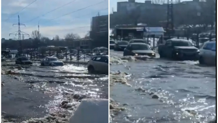 Выйти из подъезда можно только в болотных сапогах: в Саратове затопило улицу Тархова