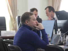Безопасный город, строительство скверов, благоустройство набережной: в бюджет Саратова вносят очередные поправки