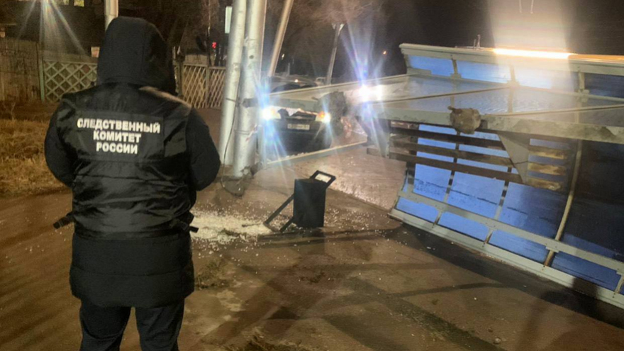 Экс-чиновника Ганина отправят отрабатывать гибель саратовчанки под рухнувшей остановкой