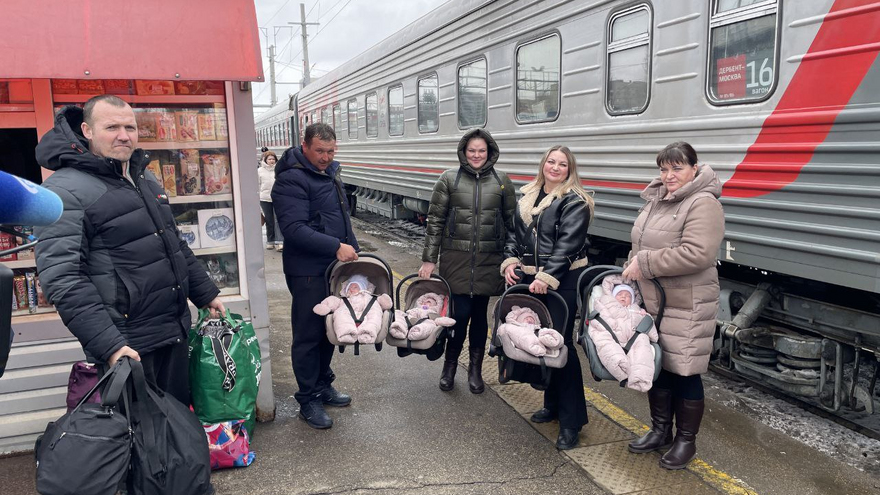Женщина из Саратова родила четверняшек