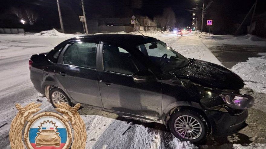 В Саратовской области в аварии пострадали двое пассажиров такси