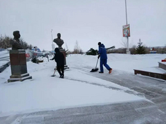 Власти Энгельса пообещали усиленно убирать снег