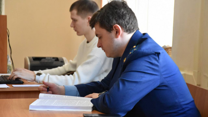 Суд запретил снимать лицо напавшего на полицейского уроженца Чечни Ислама Бичигова