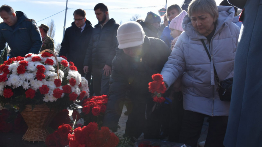 В Саратове увековечили память 200 бойцов СВО