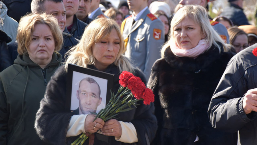 В Саратове увековечили память 200 бойцов СВО