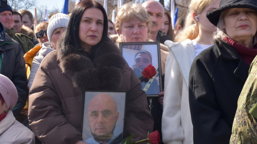 В Саратове увековечили память 200 бойцов СВО