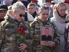В Саратове увековечили память 200 бойцов СВО