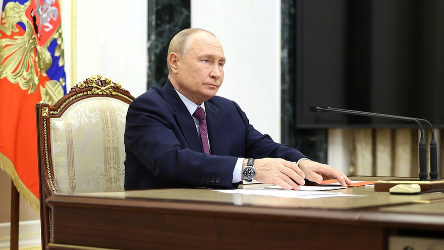 Путин назначил председателя суда и судью в Саратовской области