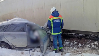 В столкновении Весты и двух фур погибли два человека