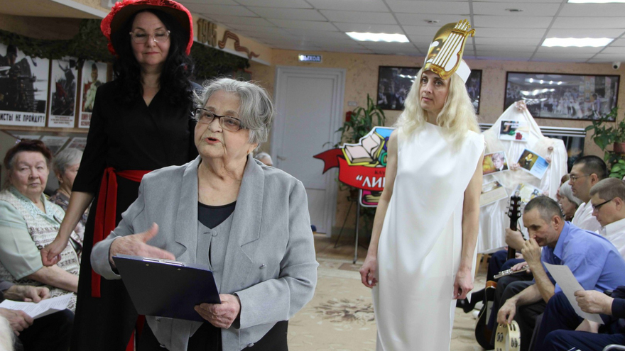 В Энгельсском доме-интернате прошел конкурс чтецов