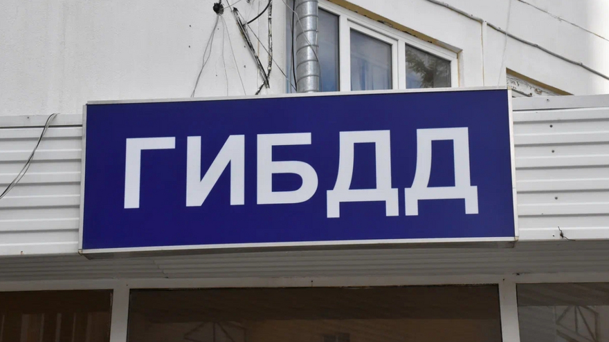 Саратовского экс-сотрудника РЭО посадили на 5 лет за взятки
