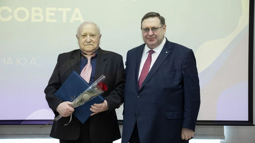 СГТУ в 2025 году: Сергей Наумов выступил с итоговым докладом