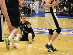 Автодор уступил Пари НН в напряженной концовке 
