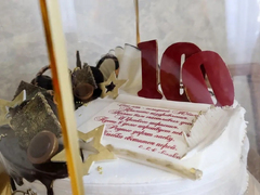 Саратовский ветеран отпраздновал 100-летие с полицейскими