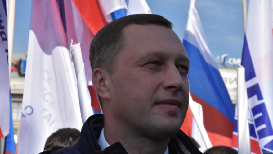 Путин наградил саратовского губернатора Бусаргина орденом Александра Невского