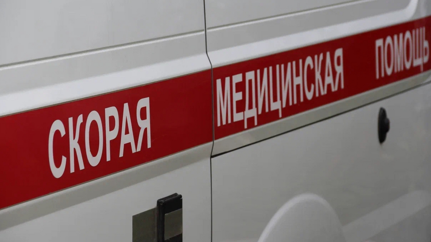 В Саратове в ночном ДТП пострадал водитель