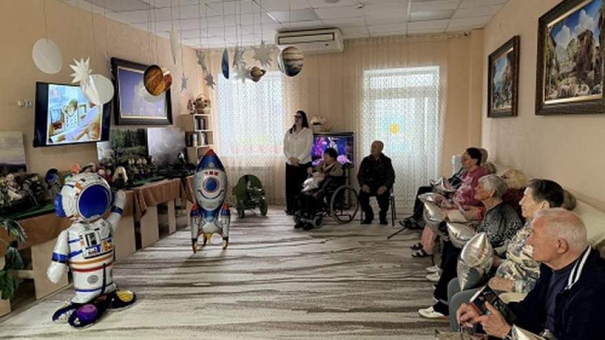 В Энгельсском доме-интернате прошла Неделя космоса