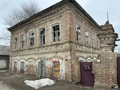 В Энгельсском районе исторические здания намерены спасти за рубль