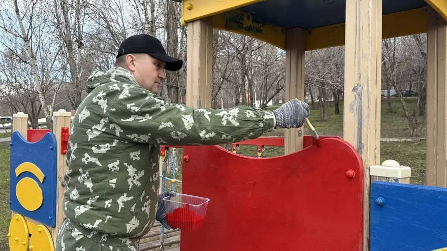 На субботник в Саратове вышли 4 тысячи горожан