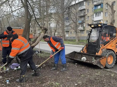 На субботник в Саратове вышли 4 тысячи горожан