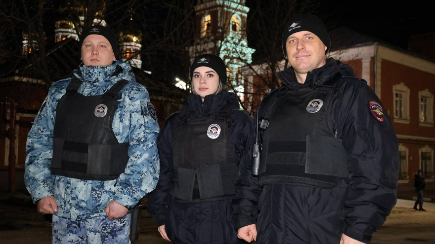 В пасхальную ночь богослужения посетили более 20 тысяч саратовцев