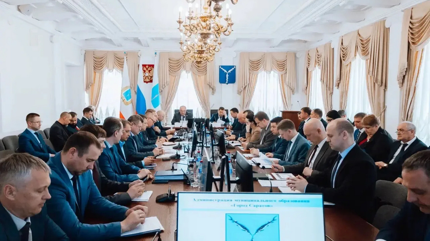 В Саратове на кладбища пустят дополнительные автобусы