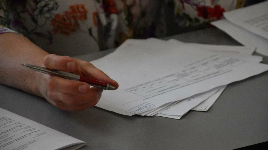 В Саратовской области осталось 39 свободных разрешений на проживание иностранцев