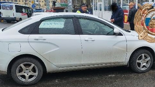 В Саратове на Привокзальной площади Лада сбила пенсионерку