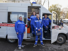 За 2025 год в Саратовской области скорые совершили более 400 тысяч выездов