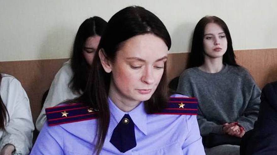 Саратовской молодежи напомнили об ответственности за экстремистские порывы