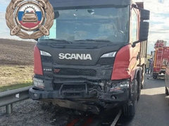 Под Саратовом водитель погиб в ДТП с грузовиком