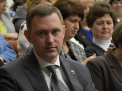 Володин: в районах области деньги на детские сады пускают на непрофильные цели