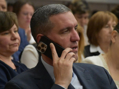 Володин: в районах области деньги на детские сады пускают на непрофильные цели