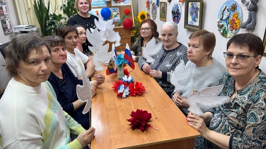 В Энгельсском доме-интернате прошли Первомайские гуляния