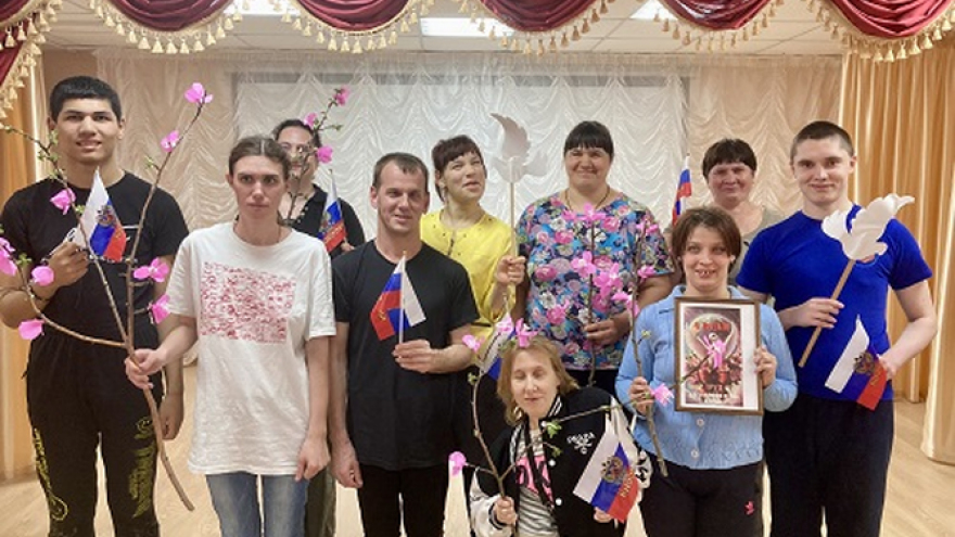 В Энгельсском доме-интернате прошли Первомайские гуляния