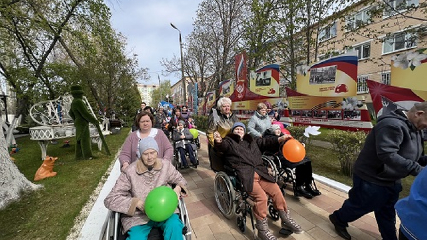 В Энгельсском доме-интернате прошли Первомайские гуляния