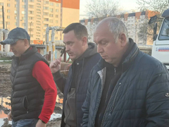Авария на коллекторе в Энгельсе: организован подвоз воды, чиновникам объявлен выговор
