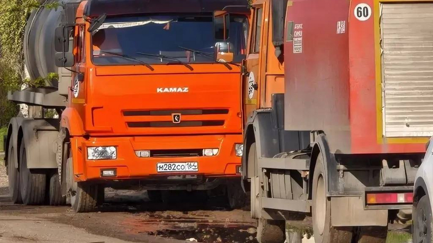 В Энгельсе нашли новые повреждения коллектора на Менделеева