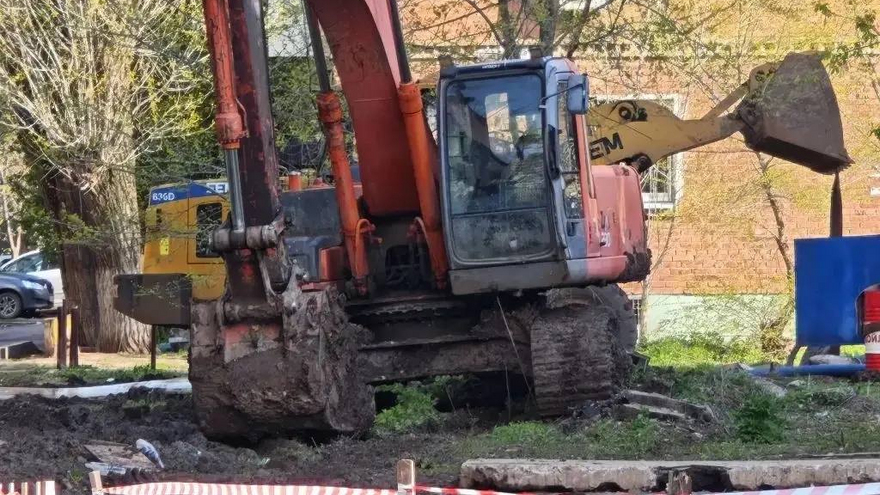 В Энгельсе нашли новые повреждения коллектора на Менделеева
