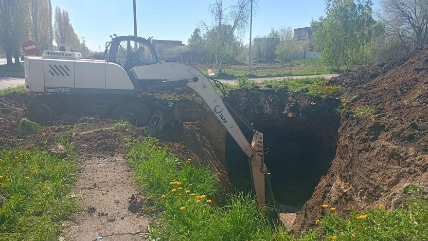 В Балакове из-за коммунальной аварии затопило подвалы домов