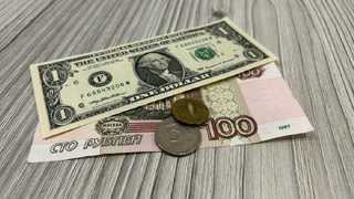 Жительница Саратова повторно попалась на удочку мошенников и лишилась 800 тысяч рублей при открытии счета в иностранном банке