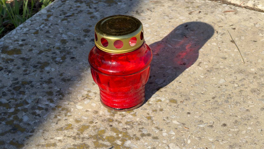 На Воскресенском кладбище возложили цветы к монументу Воин-освободитель