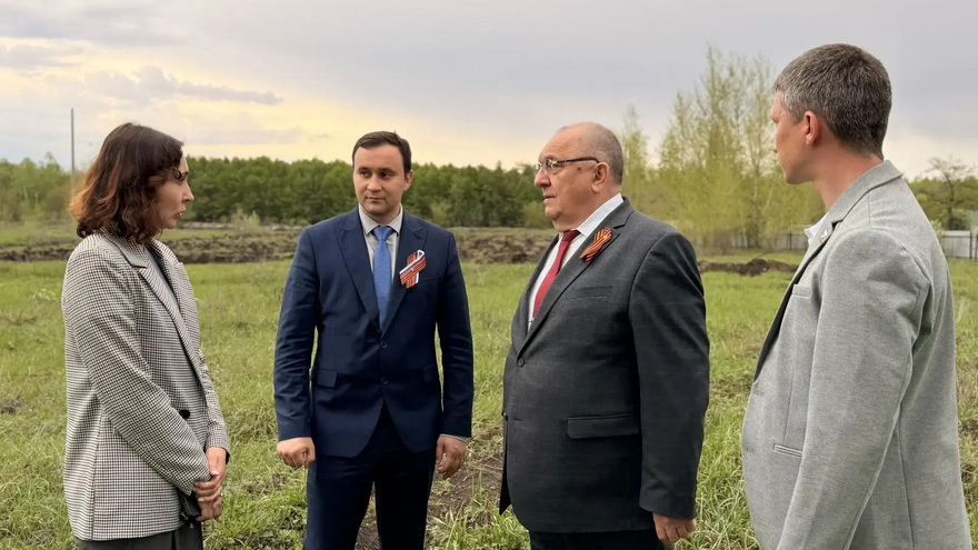 Власти Саратова откроют питомник для выращивания деревьев и кустарников