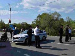Тысячи саратовцев в День Победы почтили память героев на Соколовой горе