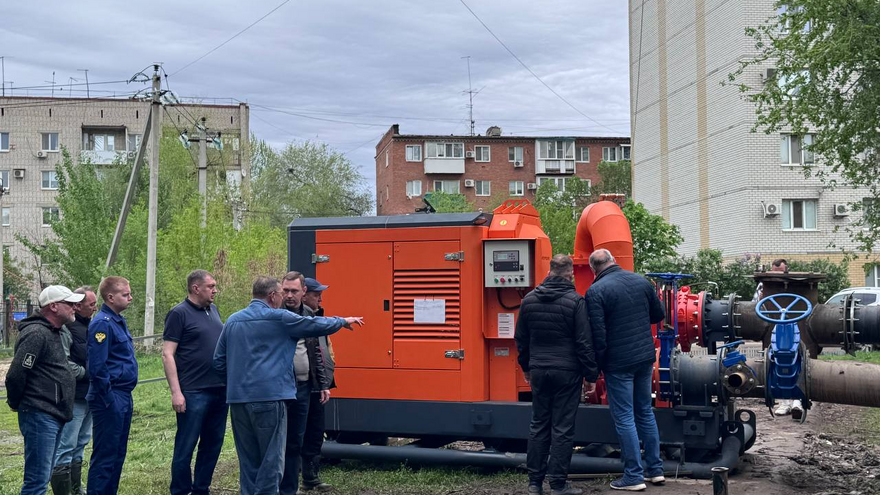 Ремонт коллектора в Энгельсе: число машин для подвоза воды увеличат в 2 раза