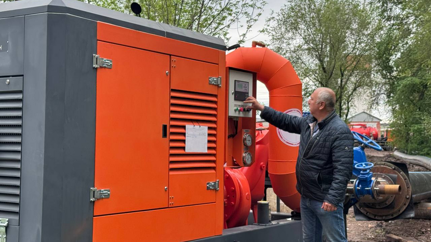 Ремонт коллектора в Энгельсе: число машин для подвоза воды увеличат в 2 раза