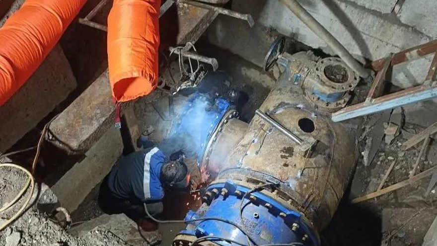В Саратове завершается масштабное отключение воды