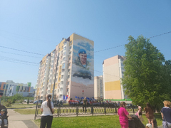 В Саратове официально открыли очередной 10-этажный мурал памяти героя СВО