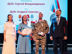 На площадке СГТУ состоялось вручение наград Отец солдата и Окопная свеча